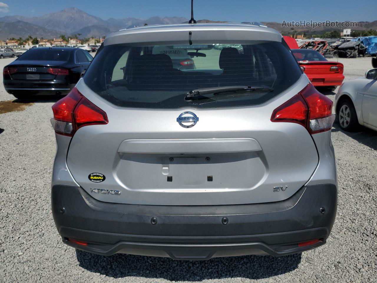 2020 Nissan Kicks Sv Silver vin: 3N1CP5CV0LL542528