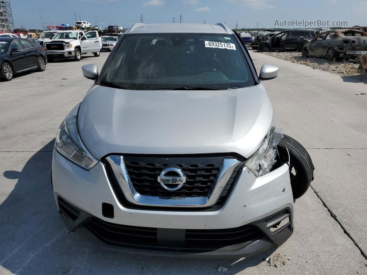 2020 Nissan Kicks Sv Silver vin: 3N1CP5CV1LL517461