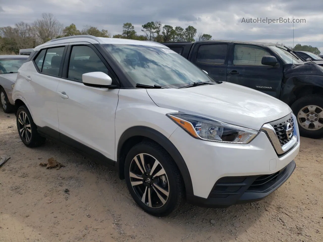 2020 Nissan Kicks Sv Белый vin: 3N1CP5CV1LL533272