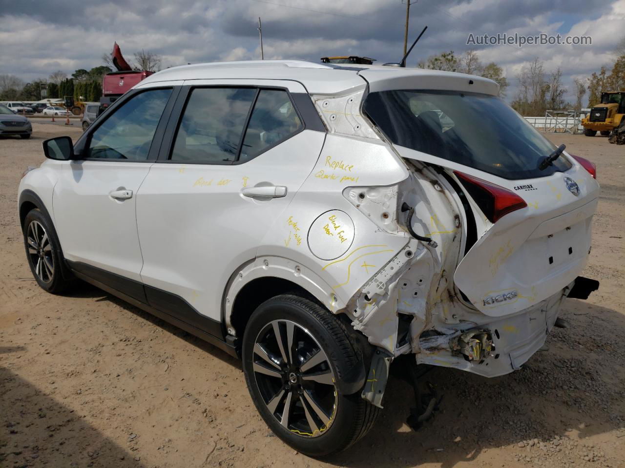 2020 Nissan Kicks Sv White vin: 3N1CP5CV1LL533272