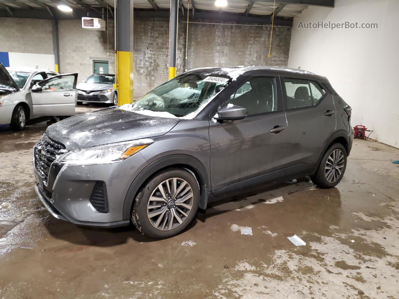 2022 Nissan Kicks Sv Gray vin: 3N1CP5CV2NL532117