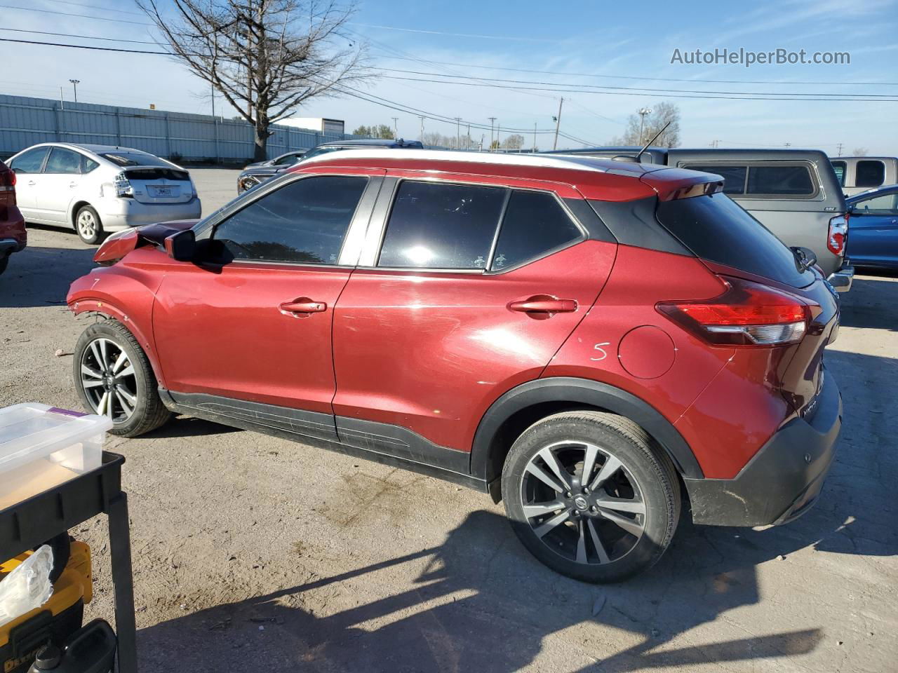 2020 Nissan Kicks Sv Red vin: 3N1CP5CV3LL492613