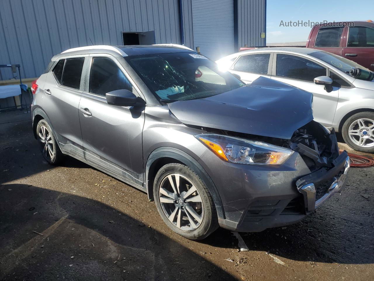 2020 Nissan Kicks Sv Gray vin: 3N1CP5CV4LL579940