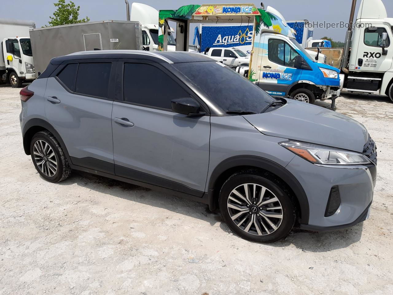 2022 Nissan Kicks Sv Gray vin: 3N1CP5CV4NL484314