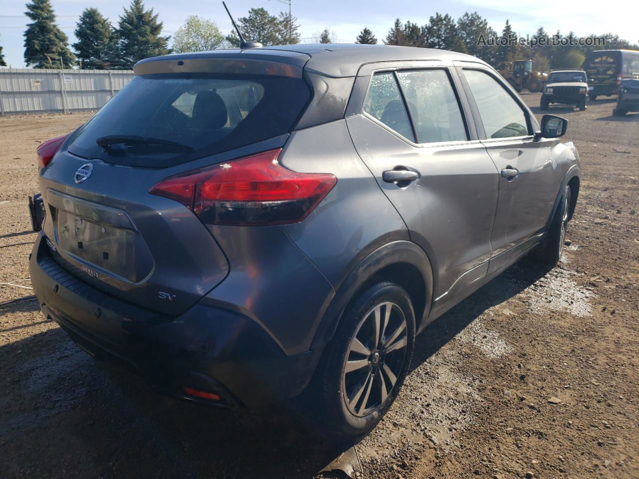 2020 Nissan Kicks Sv Gray vin: 3N1CP5CV5LL566016