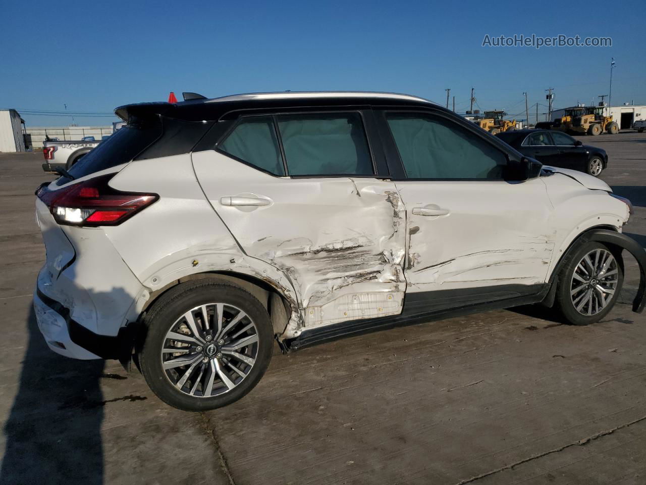 2022 Nissan Kicks Sv White vin: 3N1CP5CV5NL500150