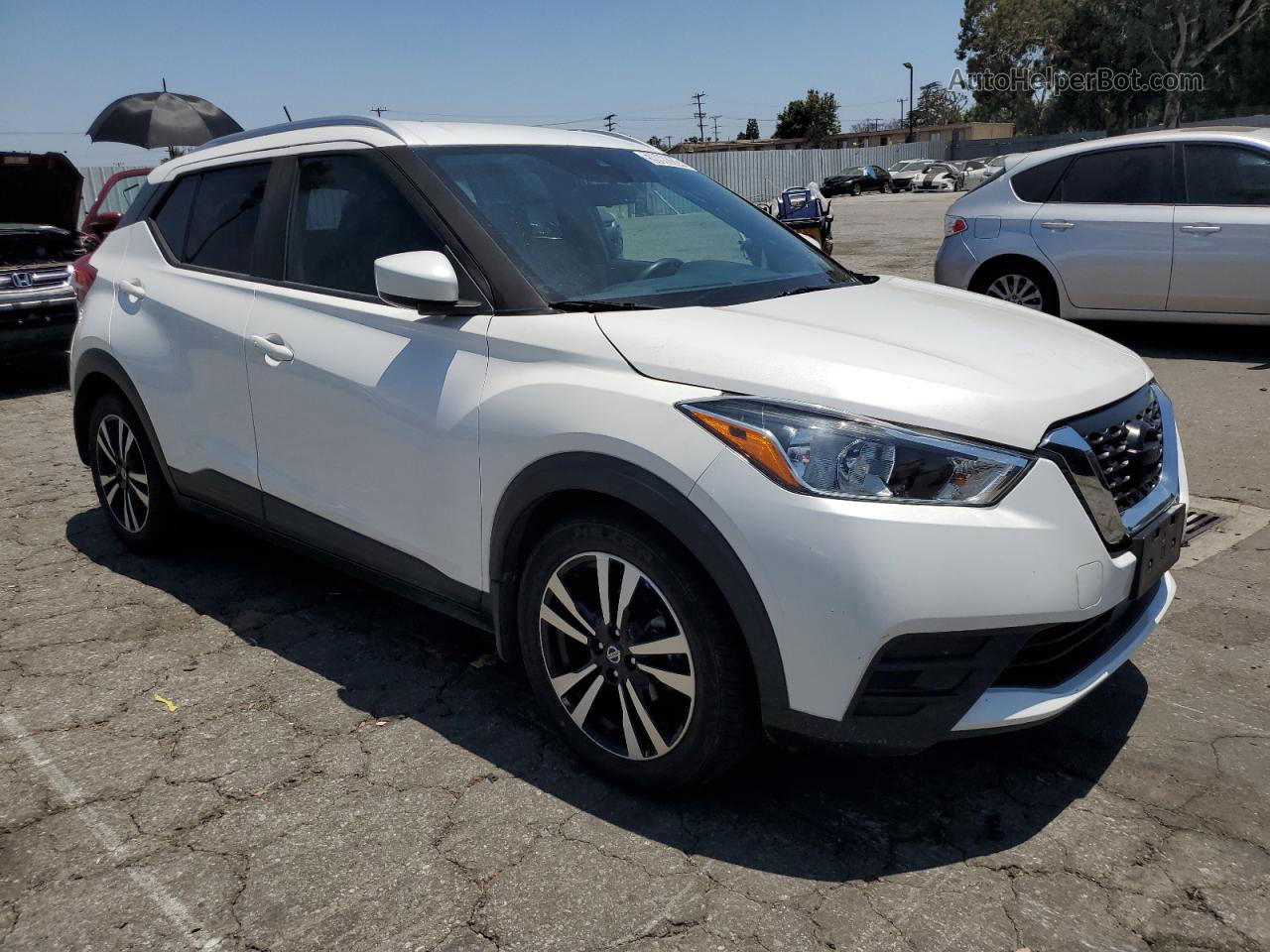 2020 Nissan Kicks Sv White vin: 3N1CP5CV7LL508666