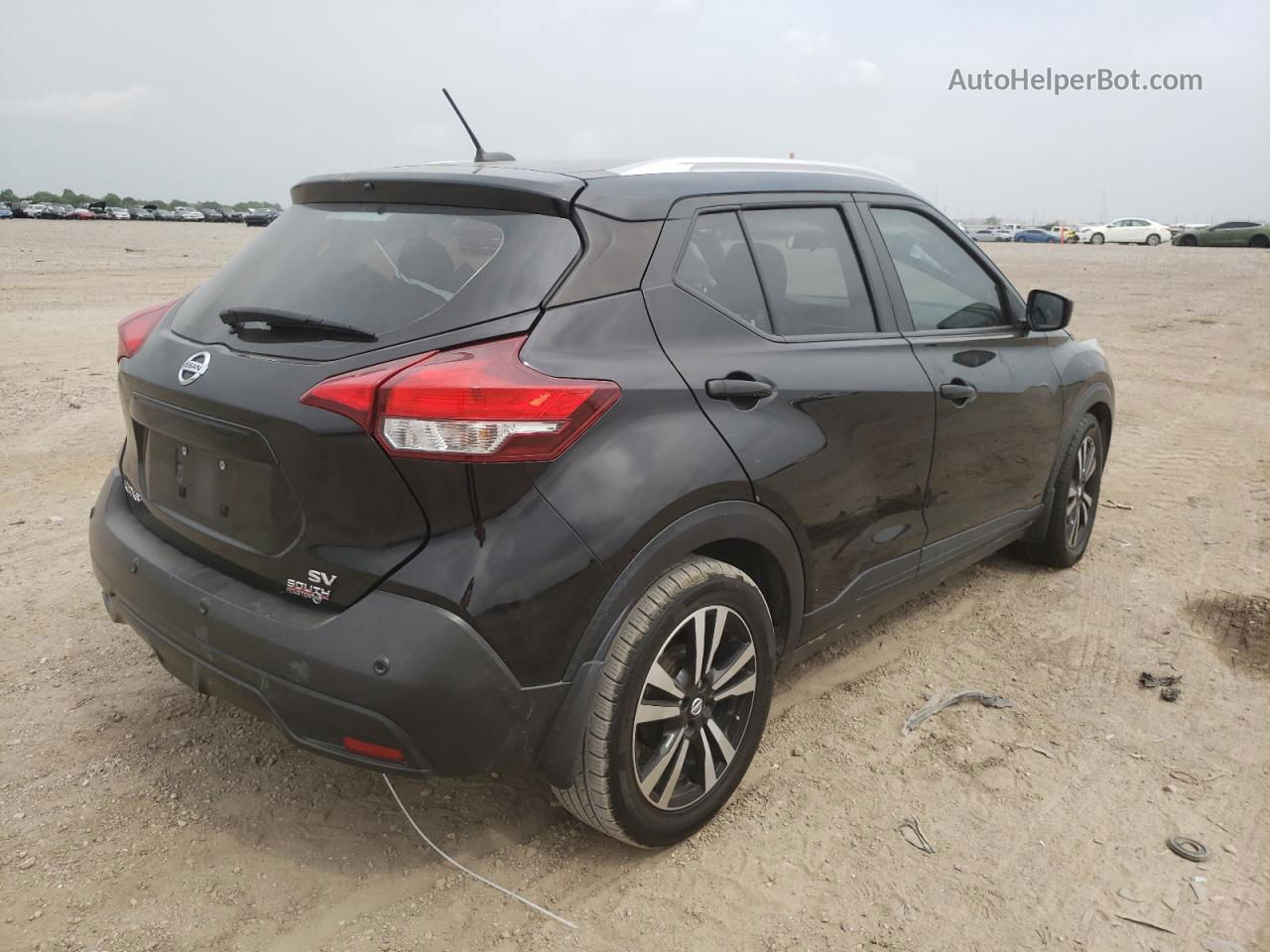 2020 Nissan Kicks Sv Черный vin: 3N1CP5CV7LL515231