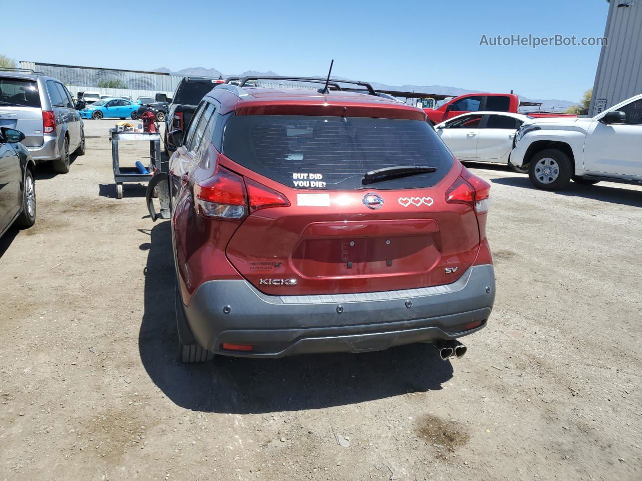 2020 Nissan Kicks Sv Red vin: 3N1CP5CV7LL547533