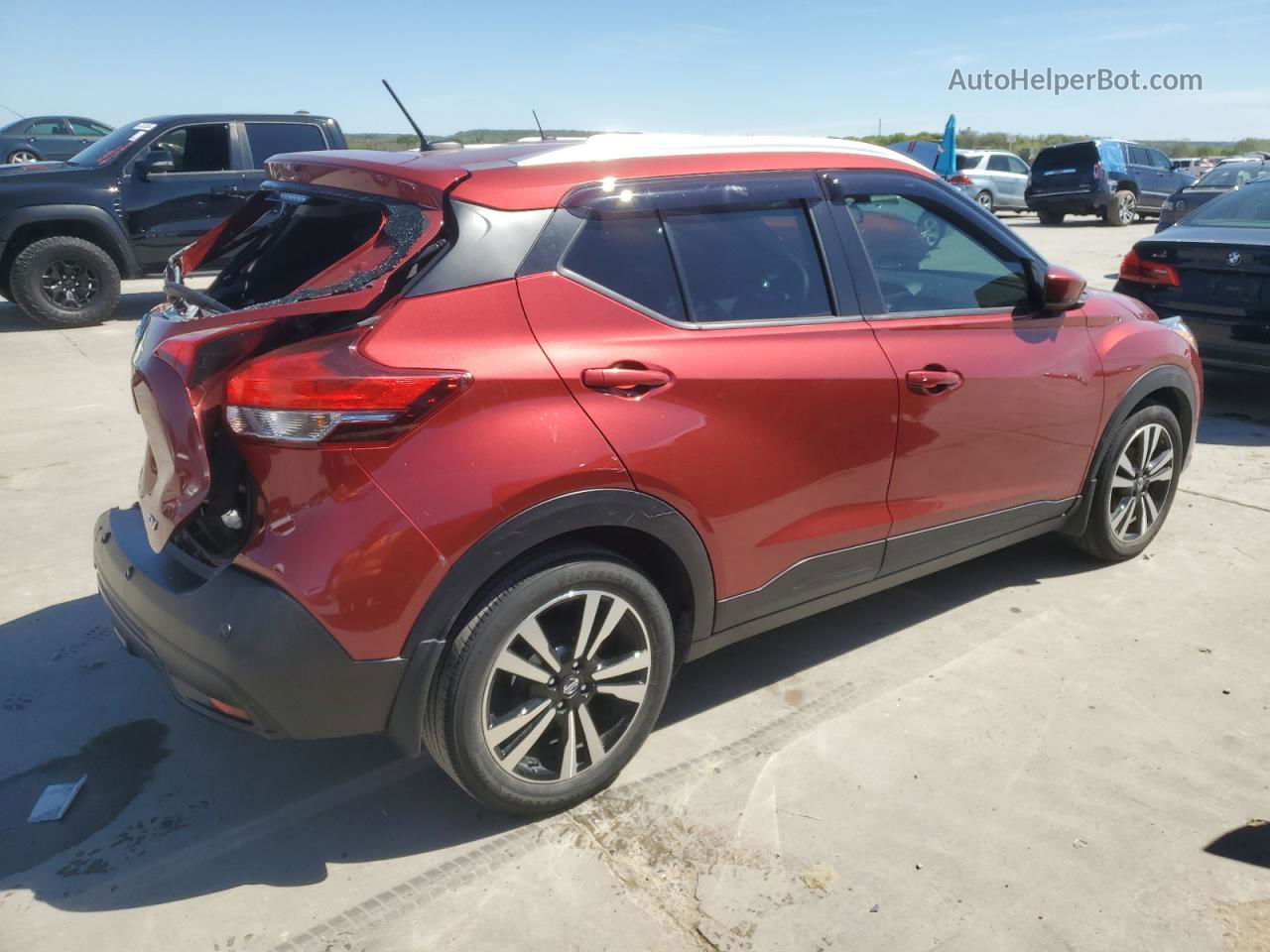 2020 Nissan Kicks Sv Red vin: 3N1CP5CV8LL485673