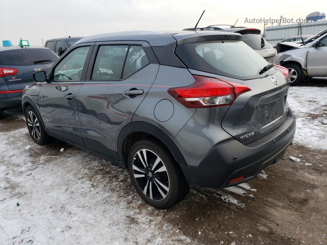 2020 Nissan Kicks Sv Gray vin: 3N1CP5CV8LL493191