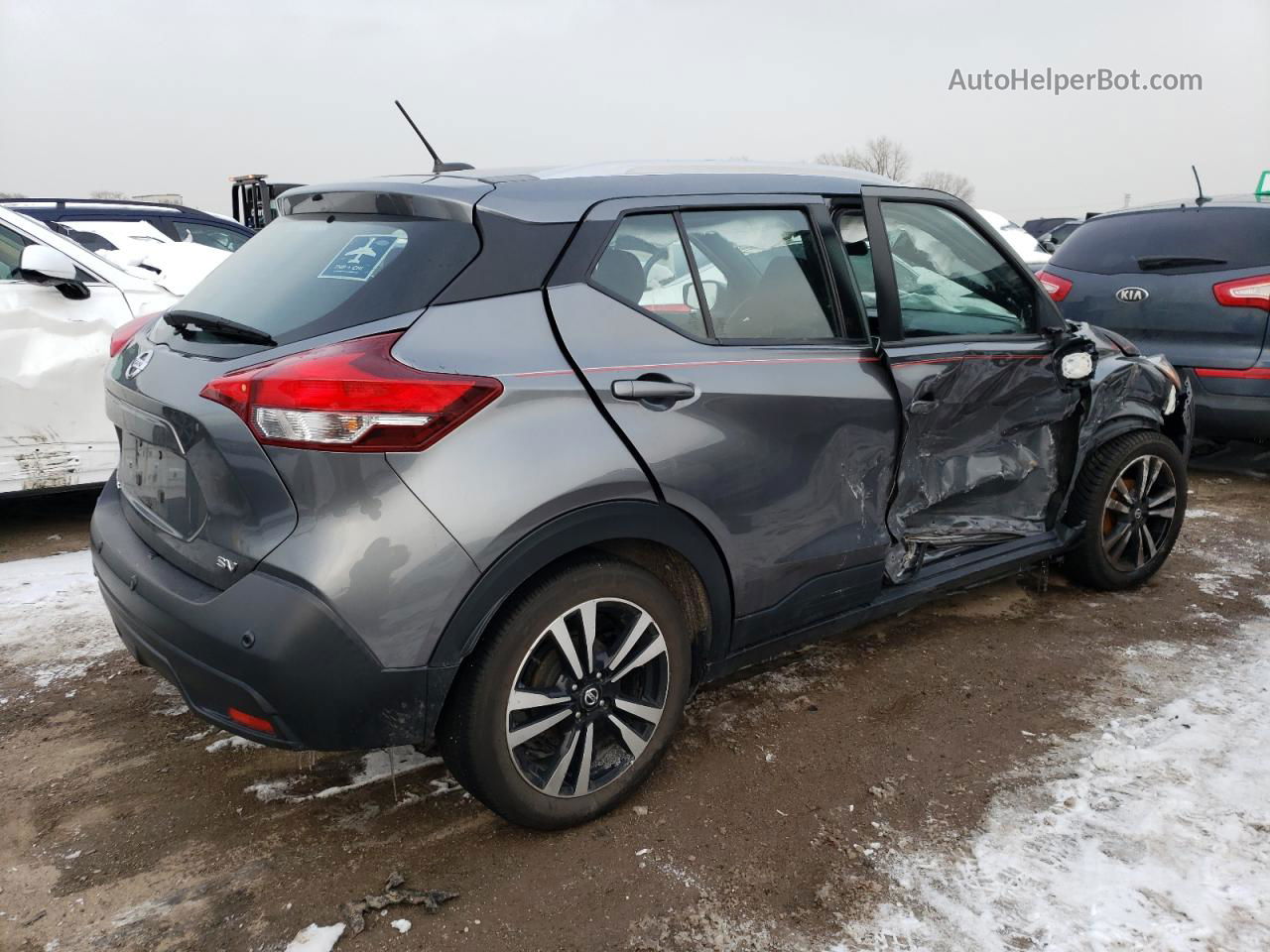 2020 Nissan Kicks Sv Gray vin: 3N1CP5CV8LL493191