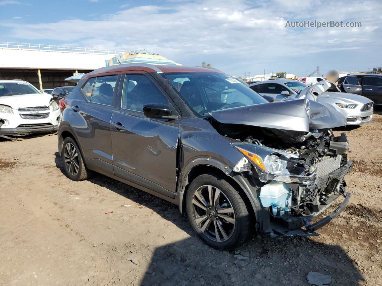 2020 Nissan Kicks Sv Gray vin: 3N1CP5CV8LL521975