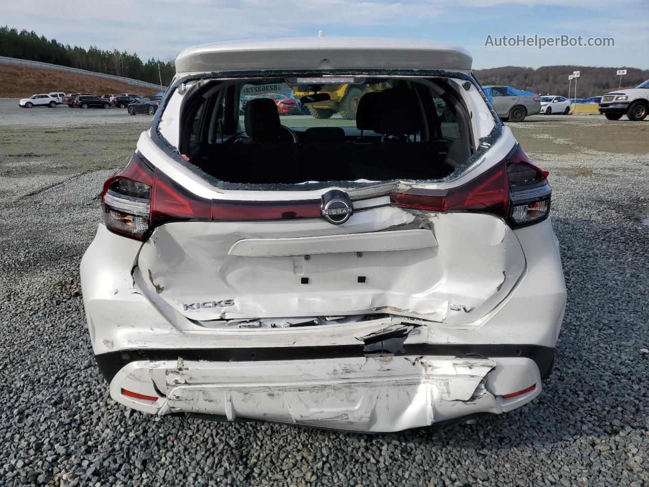 2022 Nissan Kicks Sv White vin: 3N1CP5CV8NL479066