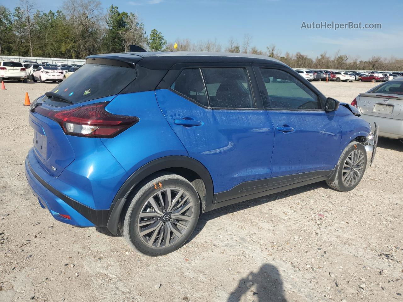 2022 Nissan Kicks Sv Blue vin: 3N1CP5CV8NL481089