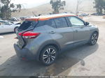 2020 Nissan Kicks Sv Xtronic Cvt Gray vin: 3N1CP5CV9LL493023