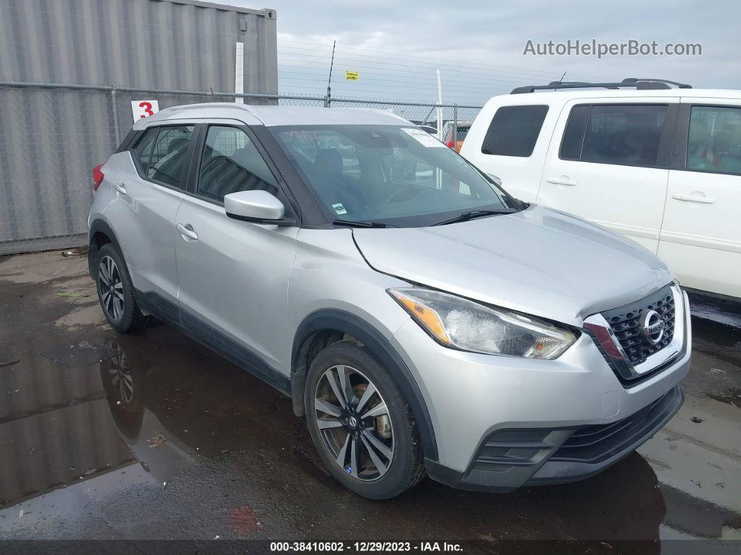 2020 Nissan Kicks Sv Xtronic Cvt Silver vin: 3N1CP5CVXLL516213