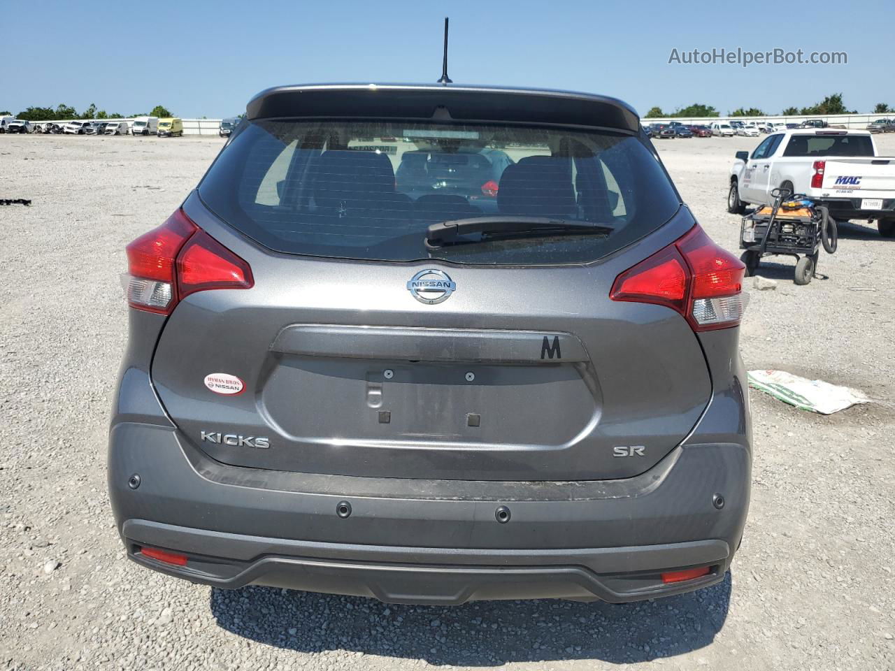 2020 Nissan Kicks Sr Gray vin: 3N1CP5DV0LL557738