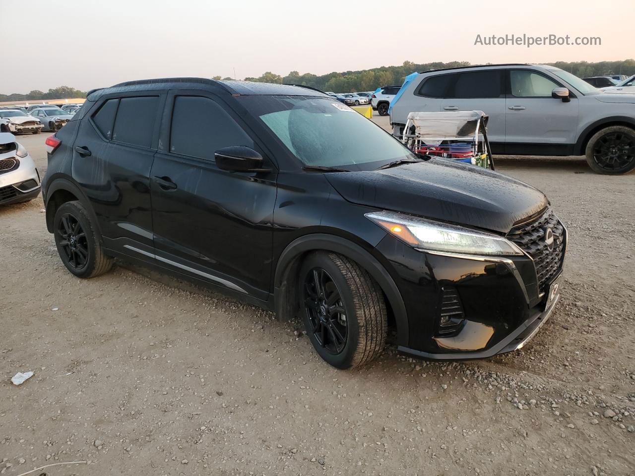 2022 Nissan Kicks Sr Black vin: 3N1CP5DV0NL513662