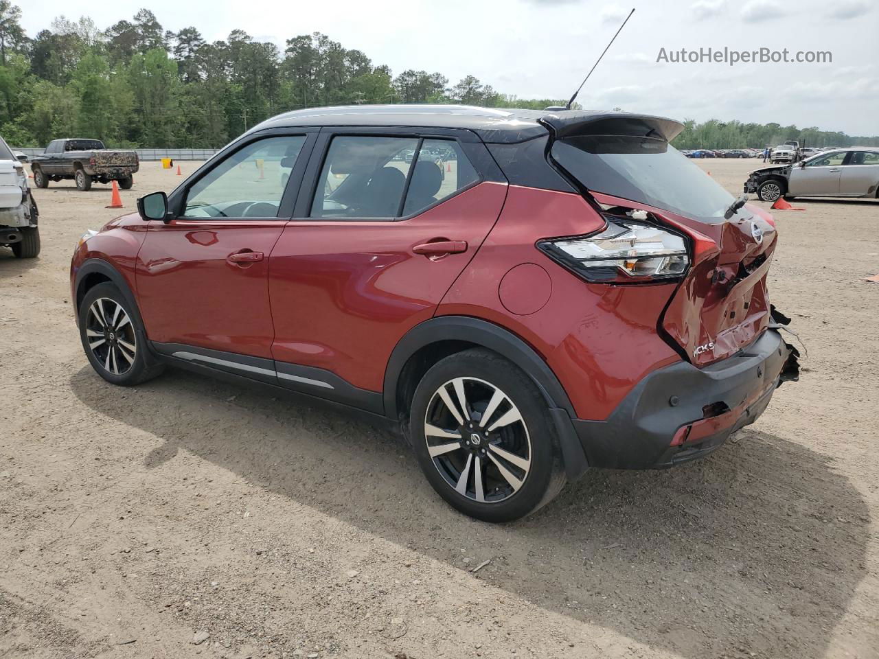 2020 Nissan Kicks Sr Красный vin: 3N1CP5DV1LL512095