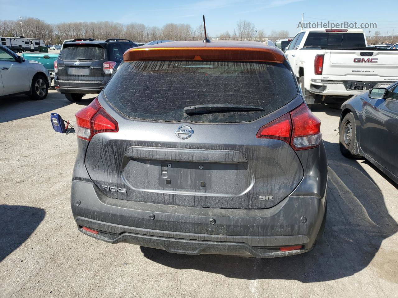 2020 Nissan Kicks Sr Gray vin: 3N1CP5DV2LL509142