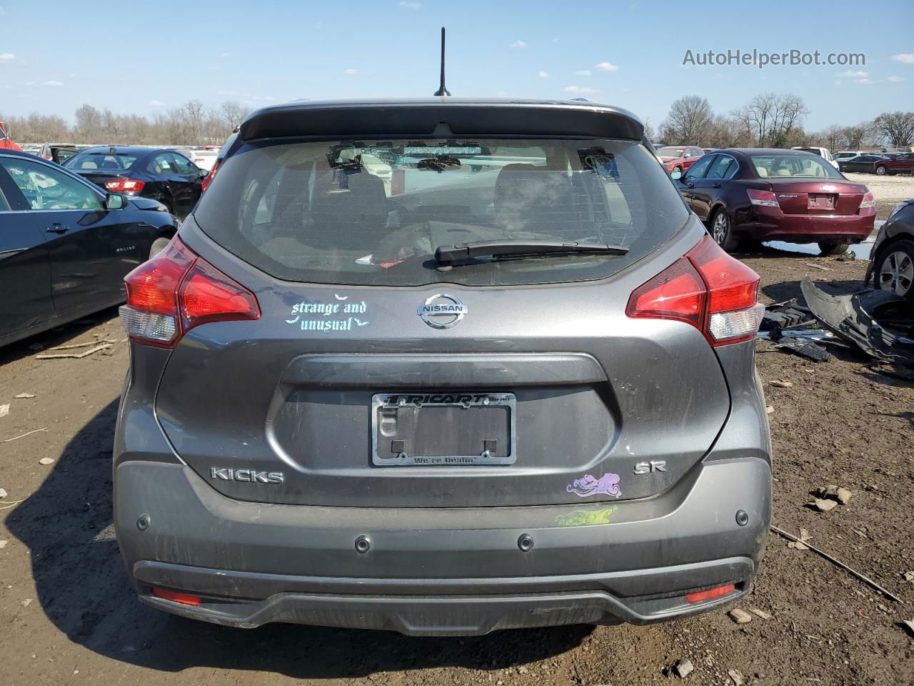 2020 Nissan Kicks Sr Gray vin: 3N1CP5DV2LL515295