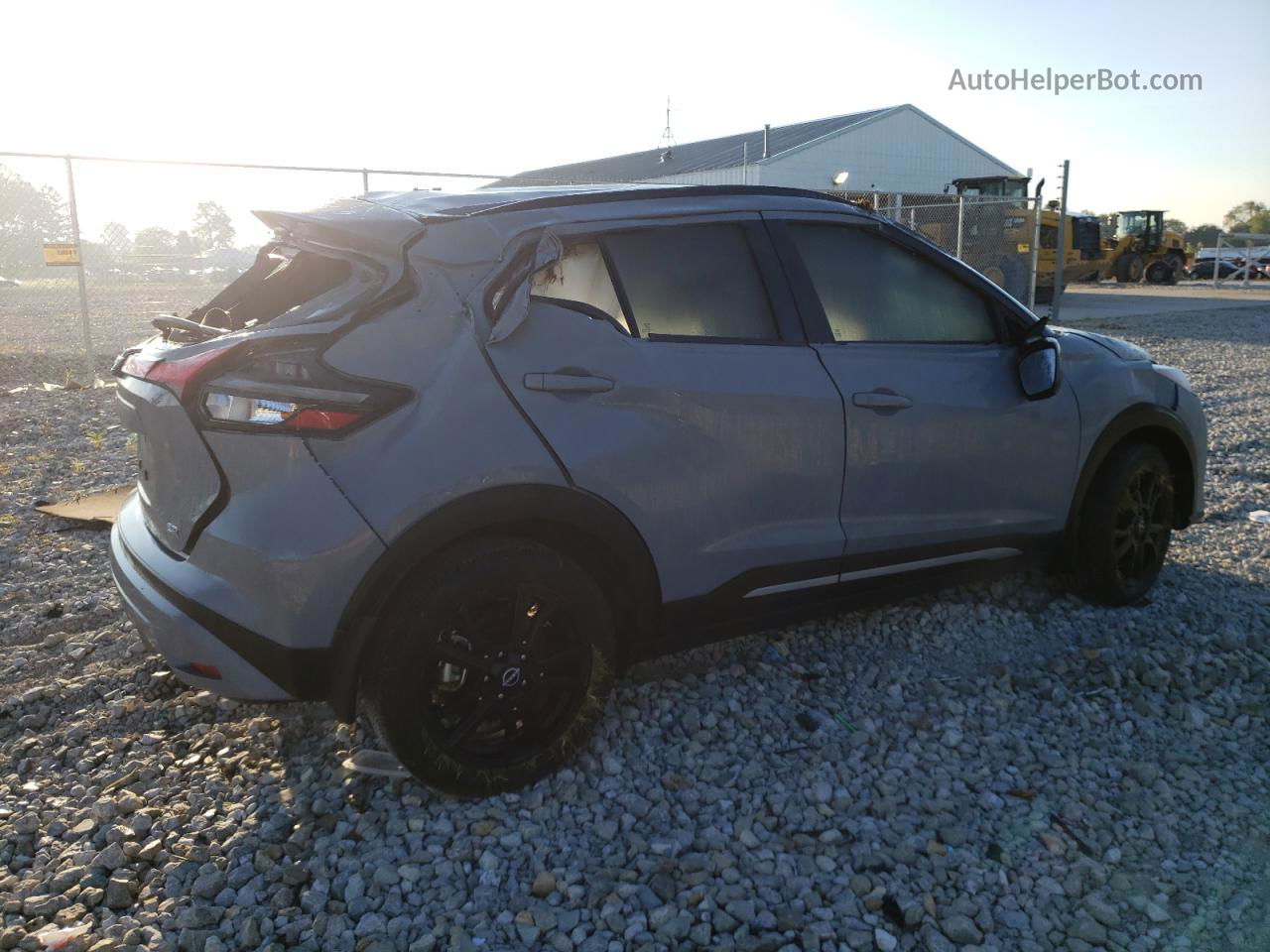 2022 Nissan Kicks Sr Серый vin: 3N1CP5DV2NL505255