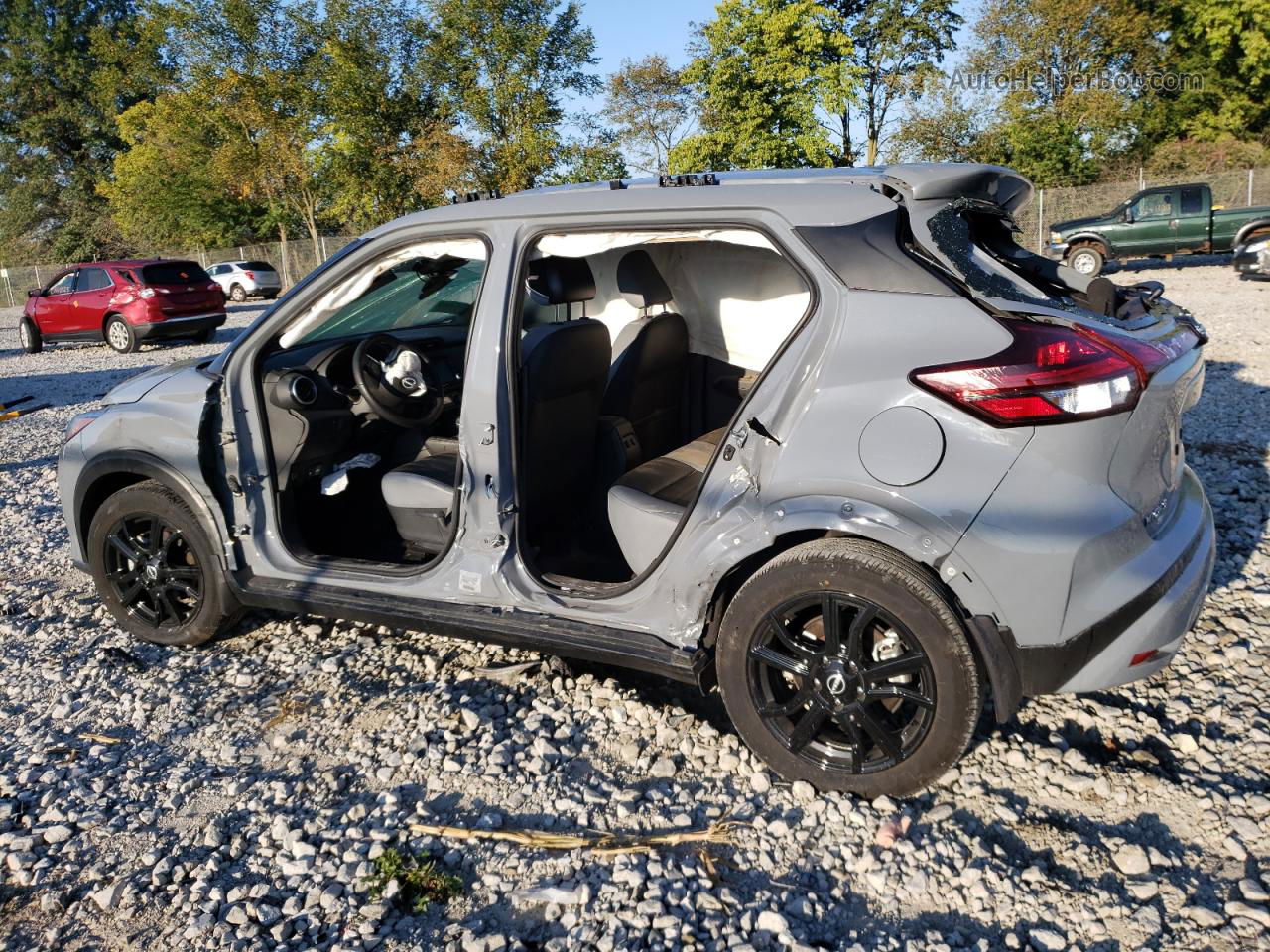 2022 Nissan Kicks Sr Gray vin: 3N1CP5DV2NL505255