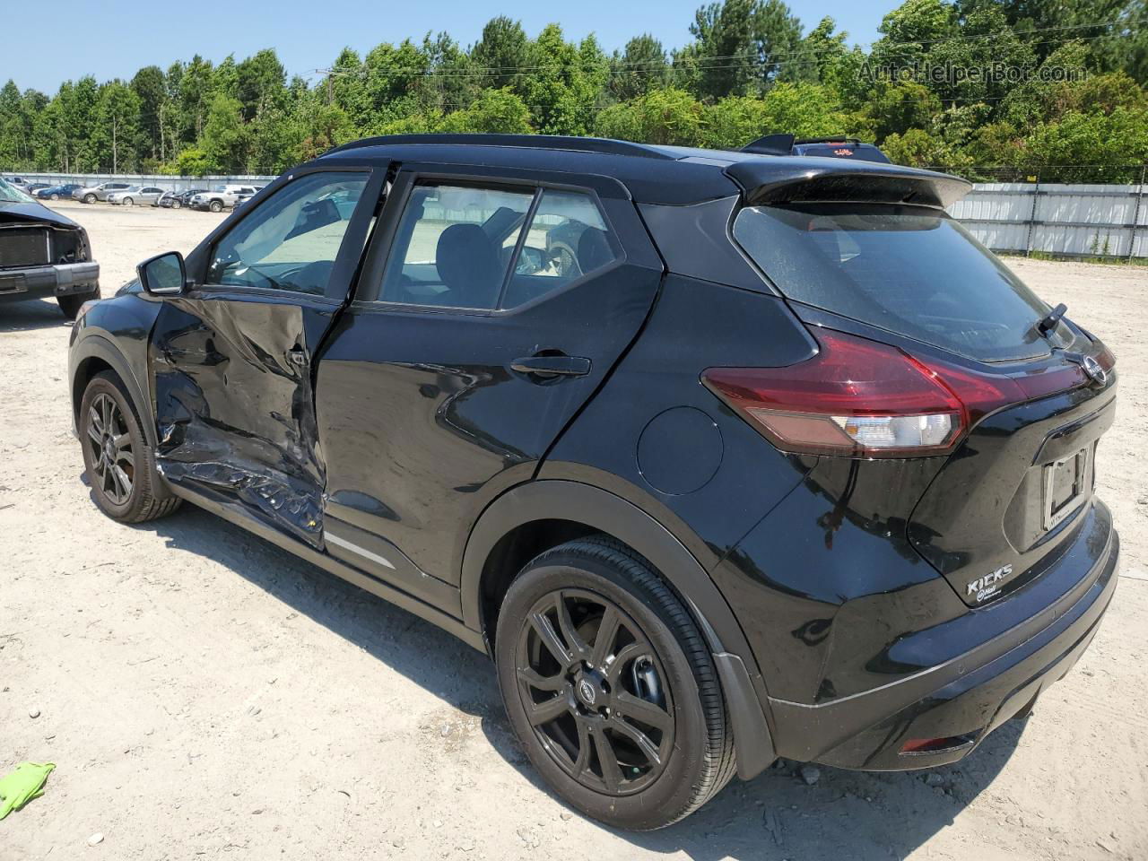 2022 Nissan Kicks Sr Черный vin: 3N1CP5DV3NL522324