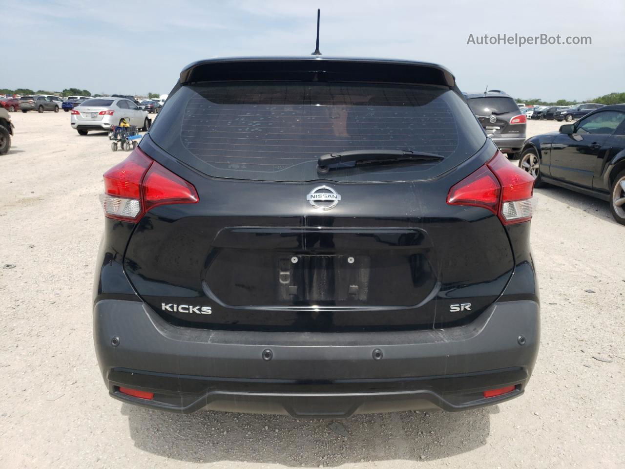 2020 Nissan Kicks Sr Black vin: 3N1CP5DV4LL557449