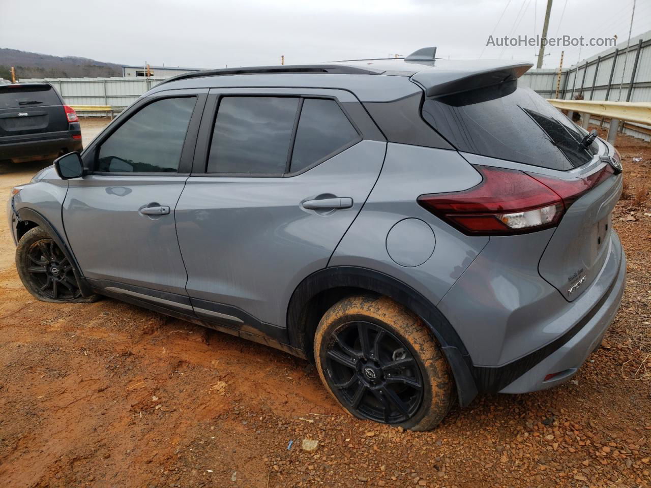 2022 Nissan Kicks Sr Gray vin: 3N1CP5DV5NL477158