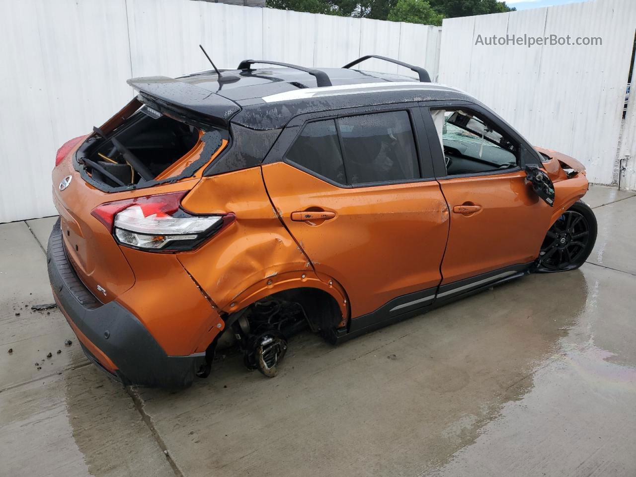 2020 Nissan Kicks Sr Оранжевый vin: 3N1CP5DV6LL538949