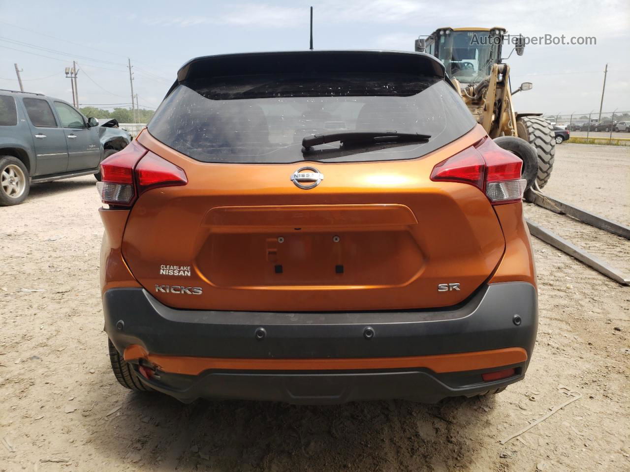 2020 Nissan Kicks Sr Orange vin: 3N1CP5DV7LL578859