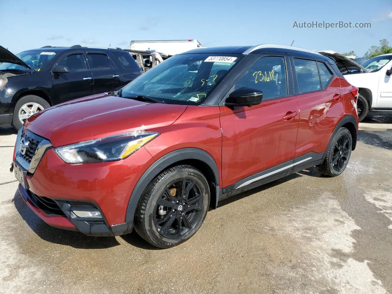 2020 Nissan Kicks Sr Burgundy vin: 3N1CP5DV8LL580829