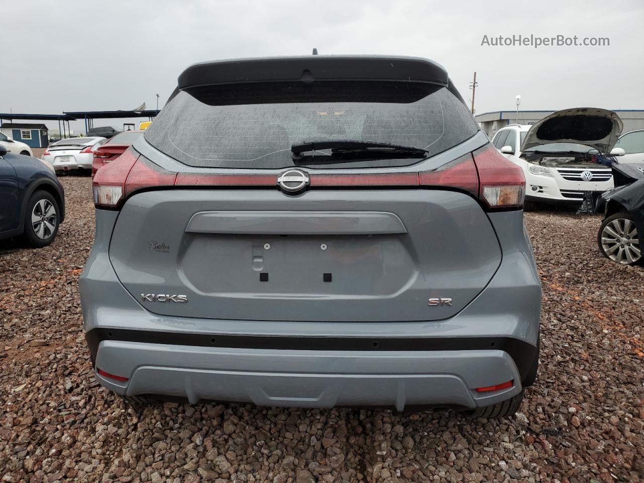 2022 Nissan Kicks Sr Charcoal vin: 3N1CP5DV8NL497243