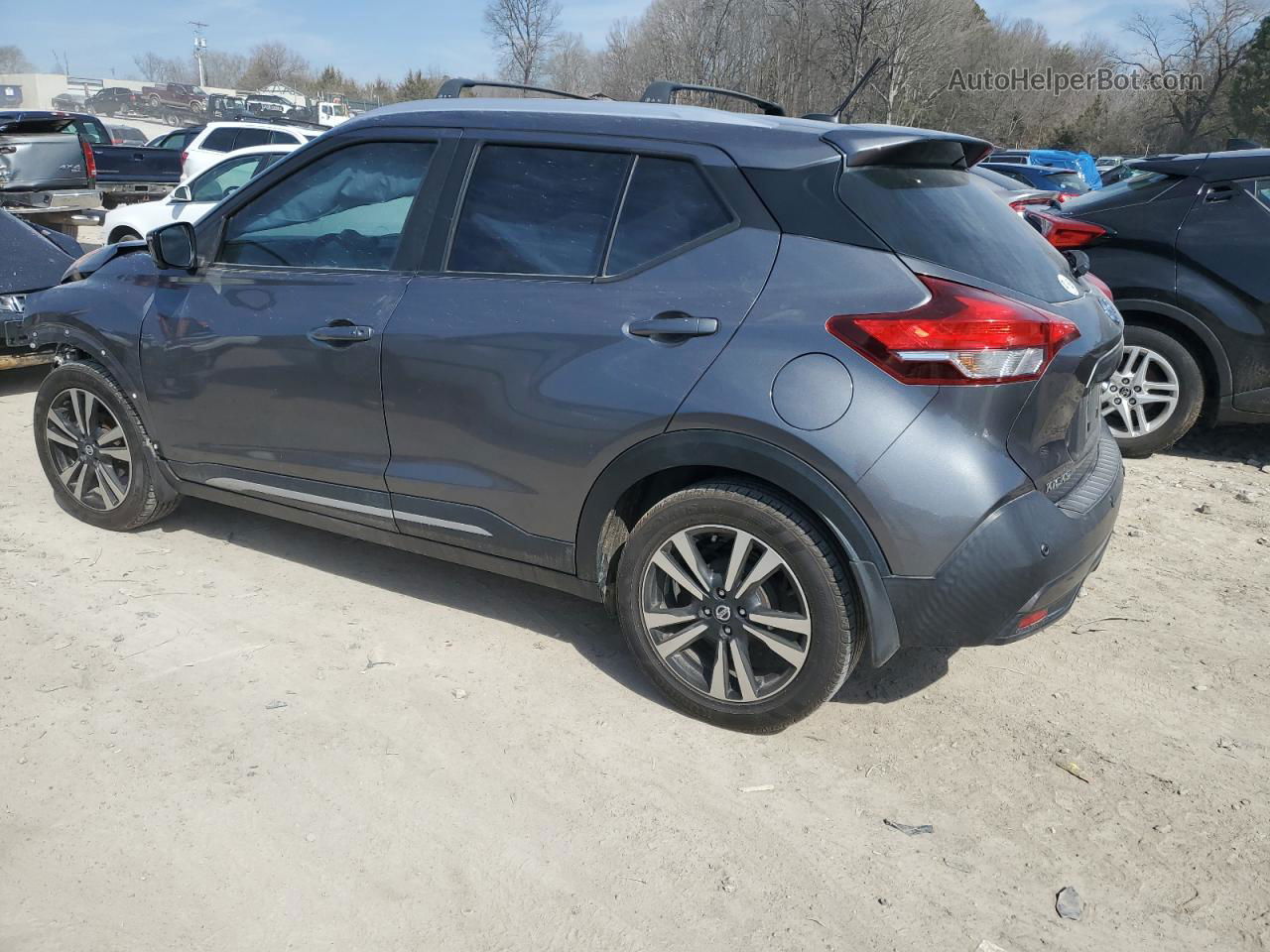 2020 Nissan Kicks Sr Charcoal vin: 3N1CP5DV9LL484434