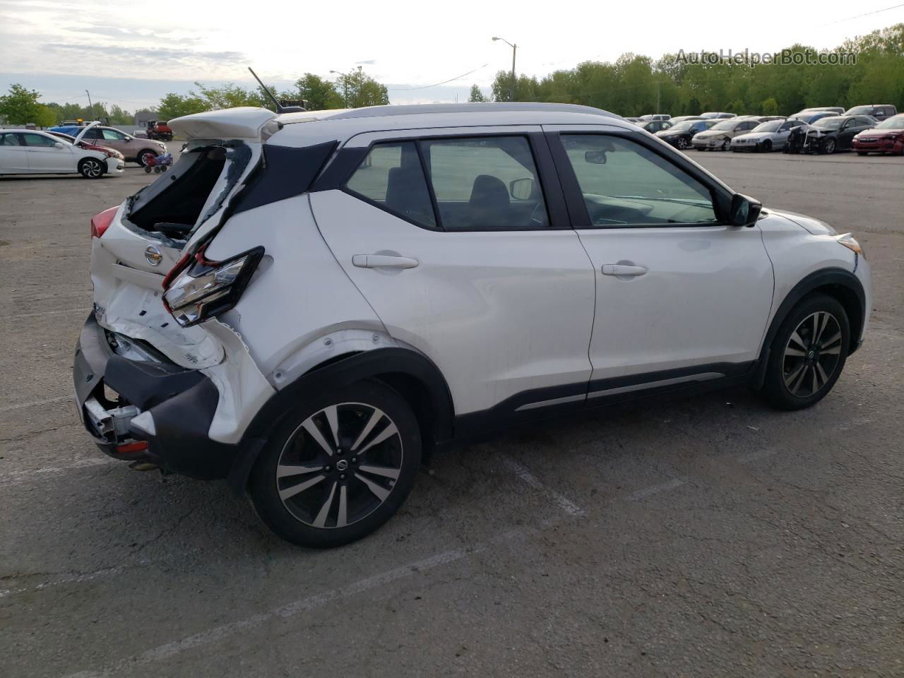 2020 Nissan Kicks Sr White vin: 3N1CP5DV9LL543689