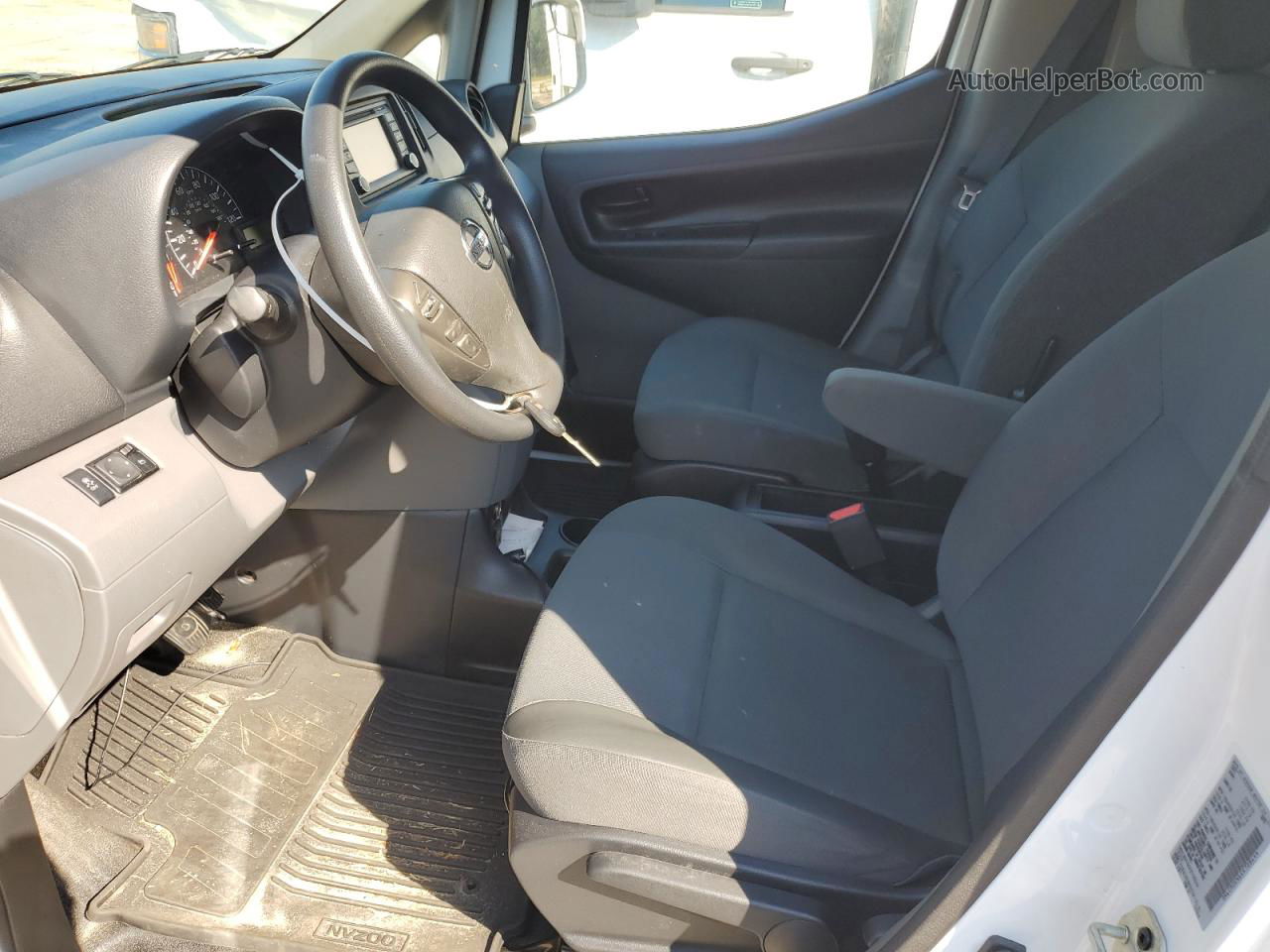 2019 Nissan Nv200 2.5s Белый vin: 3N6CM0KN6KK708644