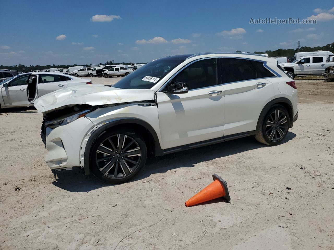 2021 Infiniti Qx50 Luxe White vin: 3PCAJ5BA8MF108779