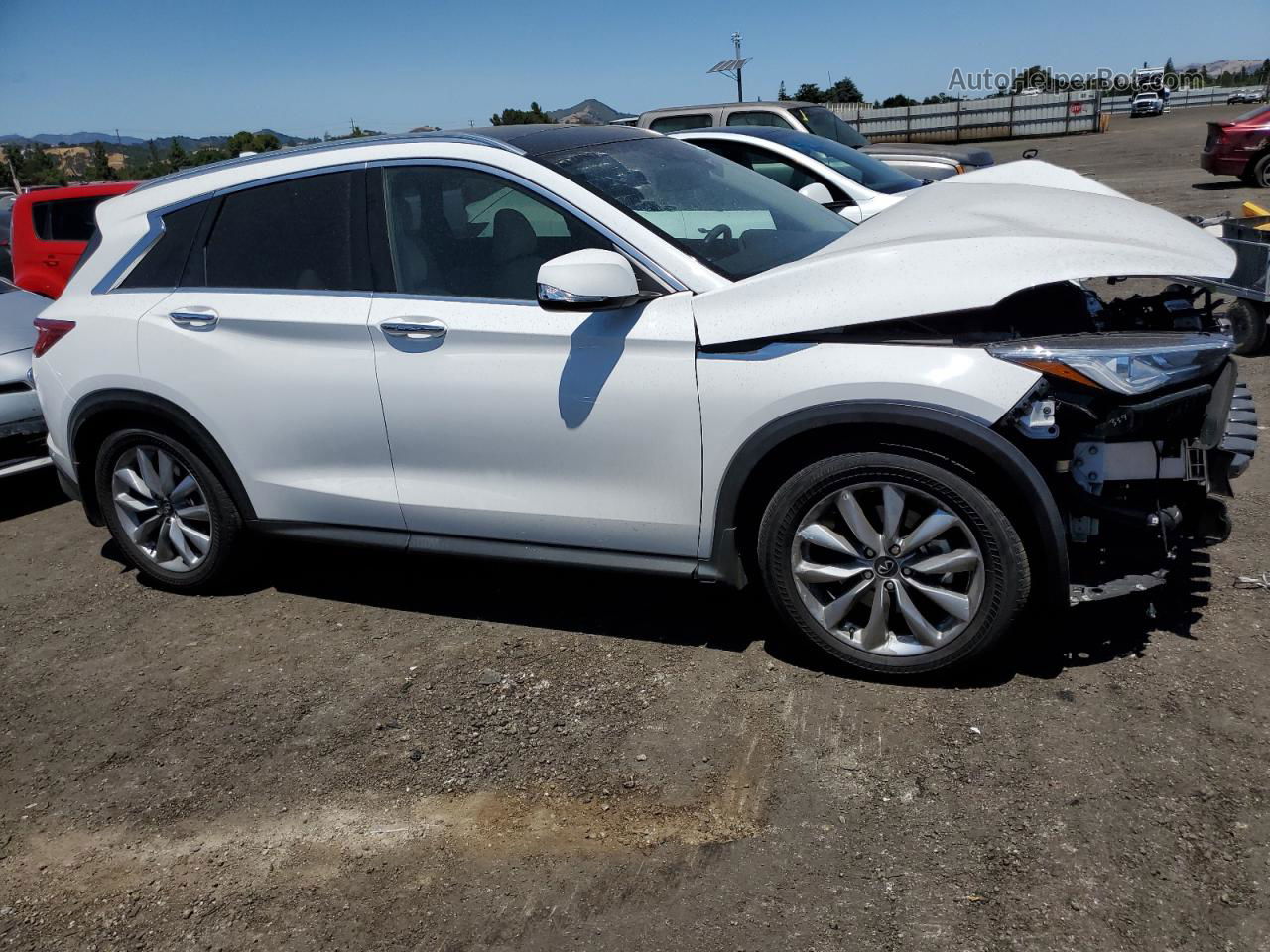 2021 Infiniti Qx50 Luxe White vin: 3PCAJ5BB9MF109738