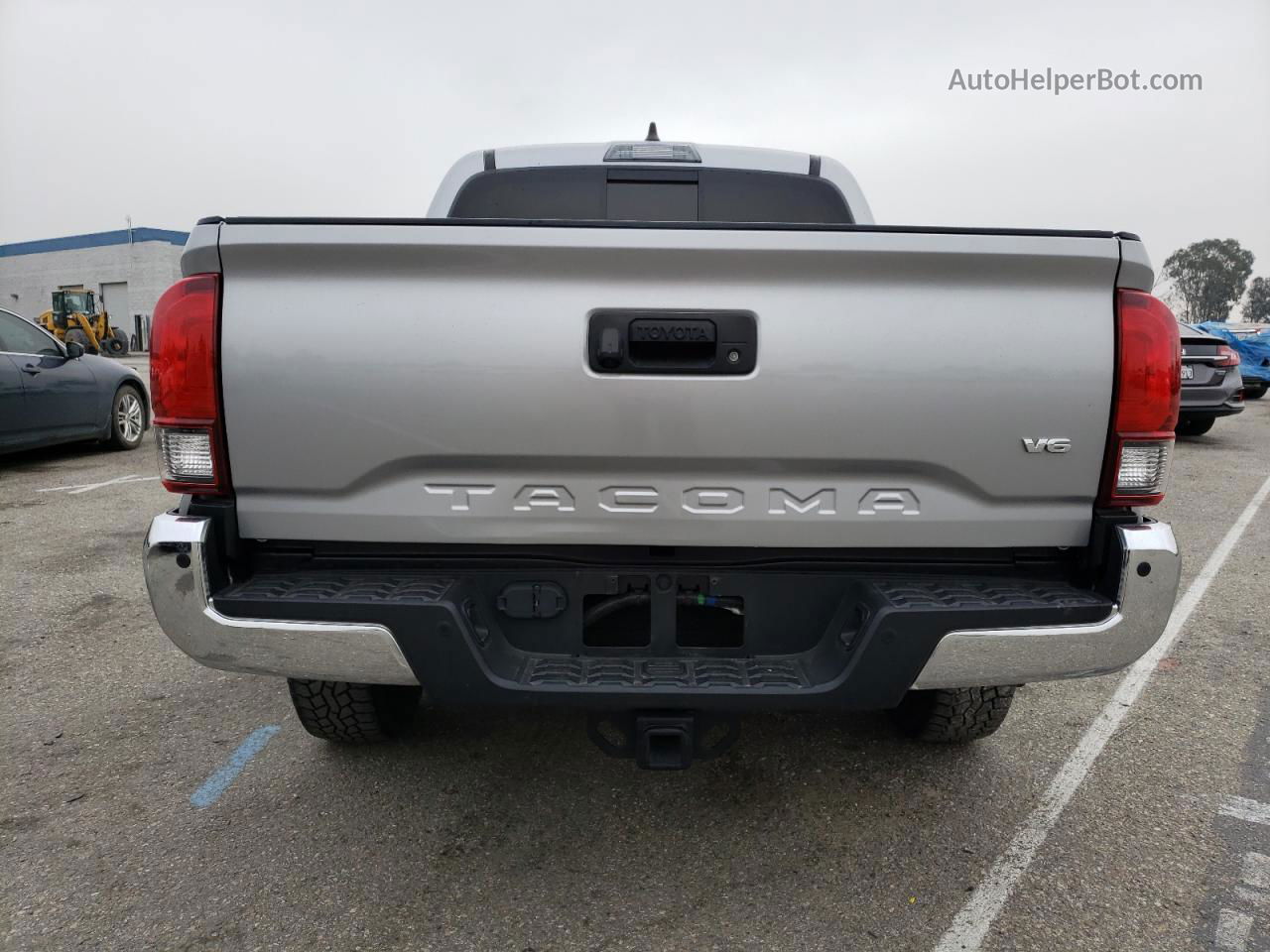 2021 Toyota Tacoma Double Cab Silver vin: 3TMAZ5CN0MM141507