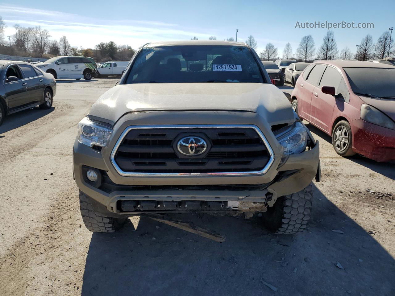 2019 Toyota Tacoma Double Cab Tan vin: 3TMAZ5CN1KM103037