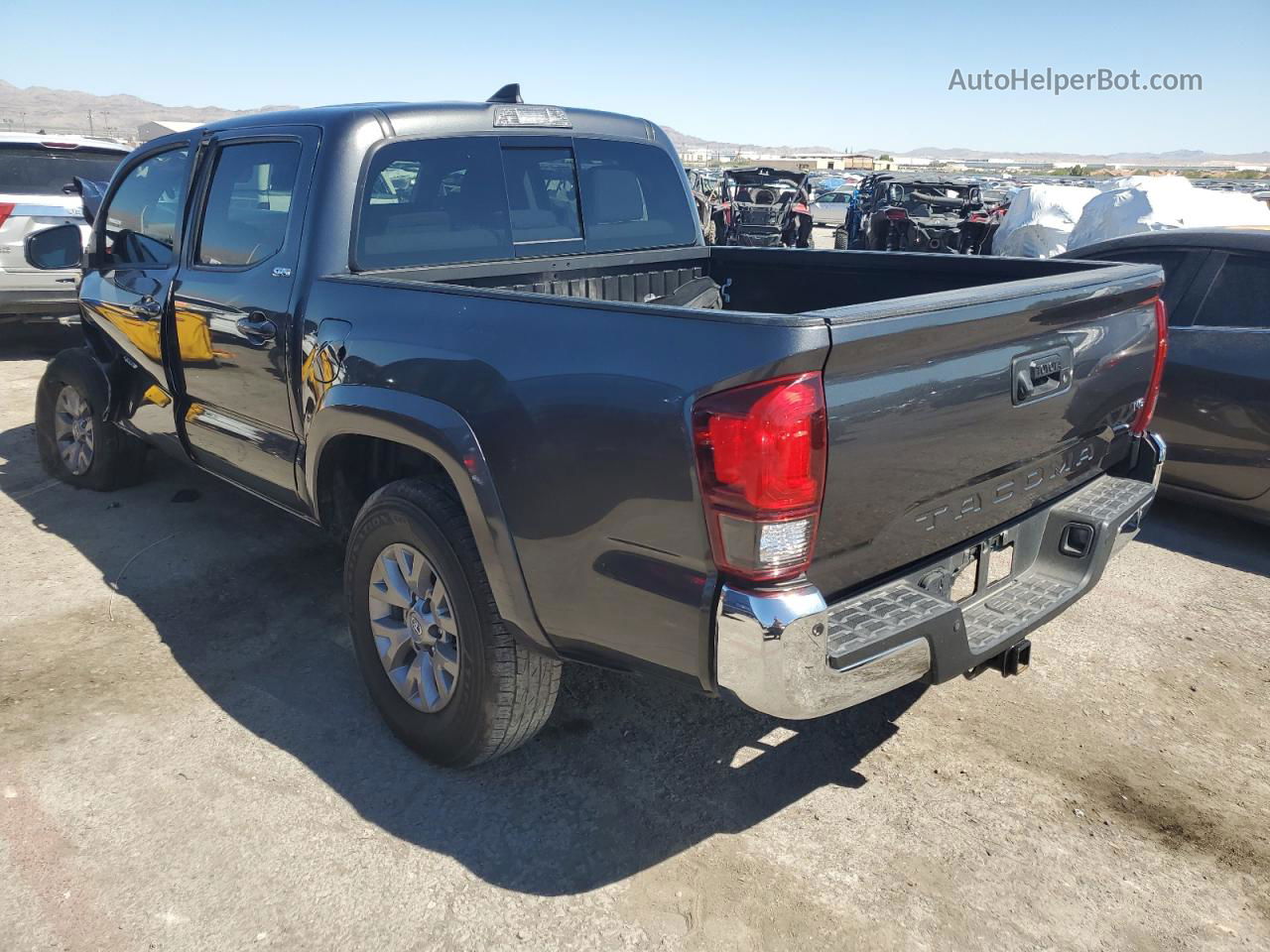 2019 Toyota Tacoma Double Cab Gray vin: 3TMAZ5CN1KM107962