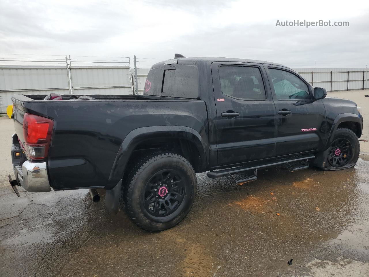 2020 Toyota Tacoma Double Cab Black vin: 3TMAZ5CN1LM139375