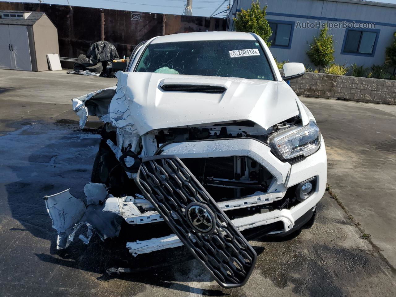 2021 Toyota Tacoma Double Cab White vin: 3TMAZ5CN1MM155190