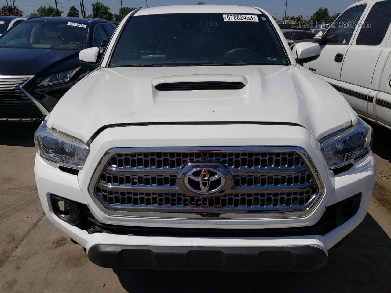 2021 Toyota Tacoma Double Cab White vin: 3TMAZ5CN1MM155190