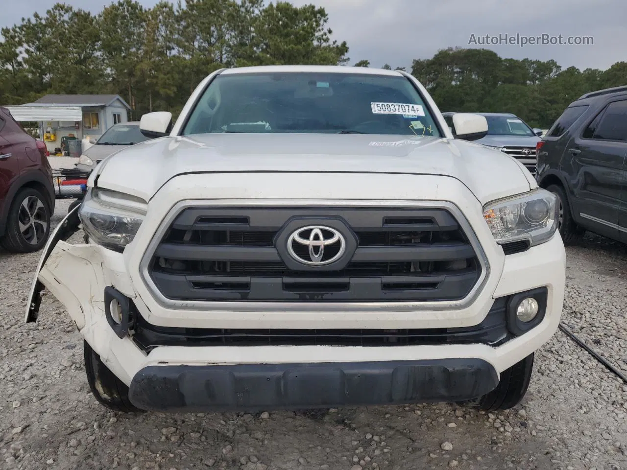 2017 Toyota Tacoma Double Cab White vin: 3TMAZ5CN3HM050298