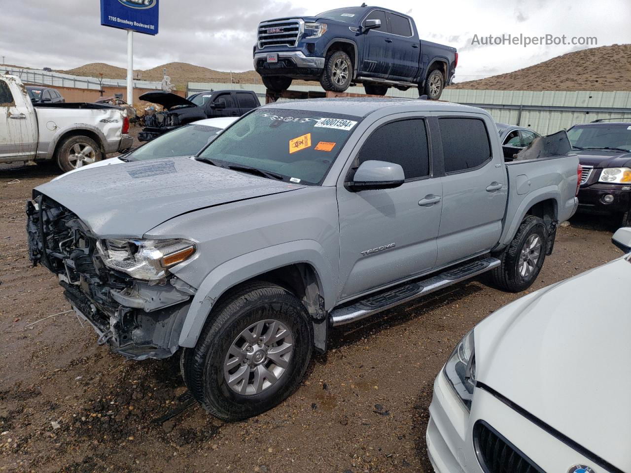 2019 Toyota Tacoma Double Cab Gray vin: 3TMAZ5CN4KM083401