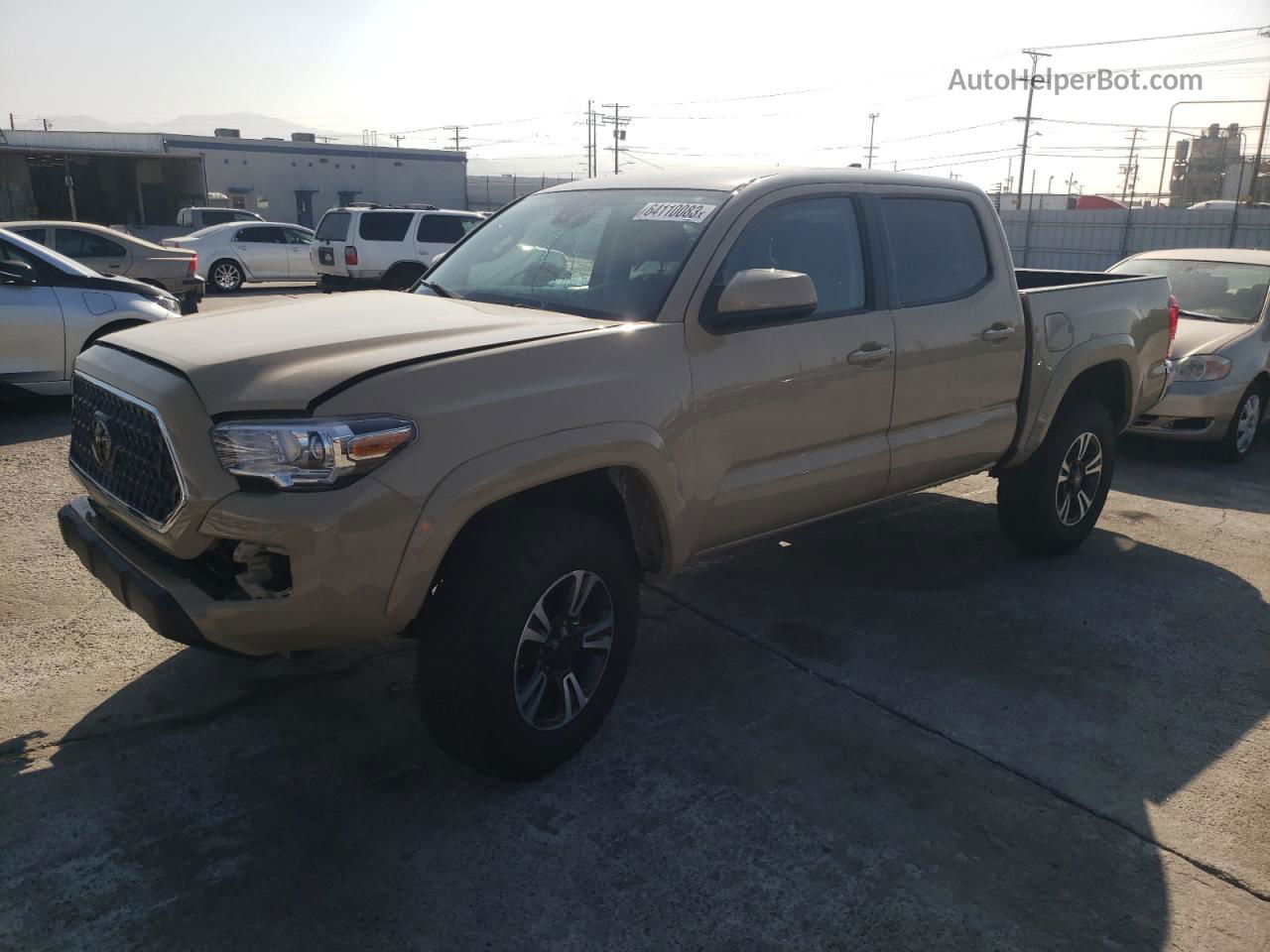 2019 Toyota Tacoma Double Cab Желто-коричневый vin: 3TMAZ5CN8KM086978