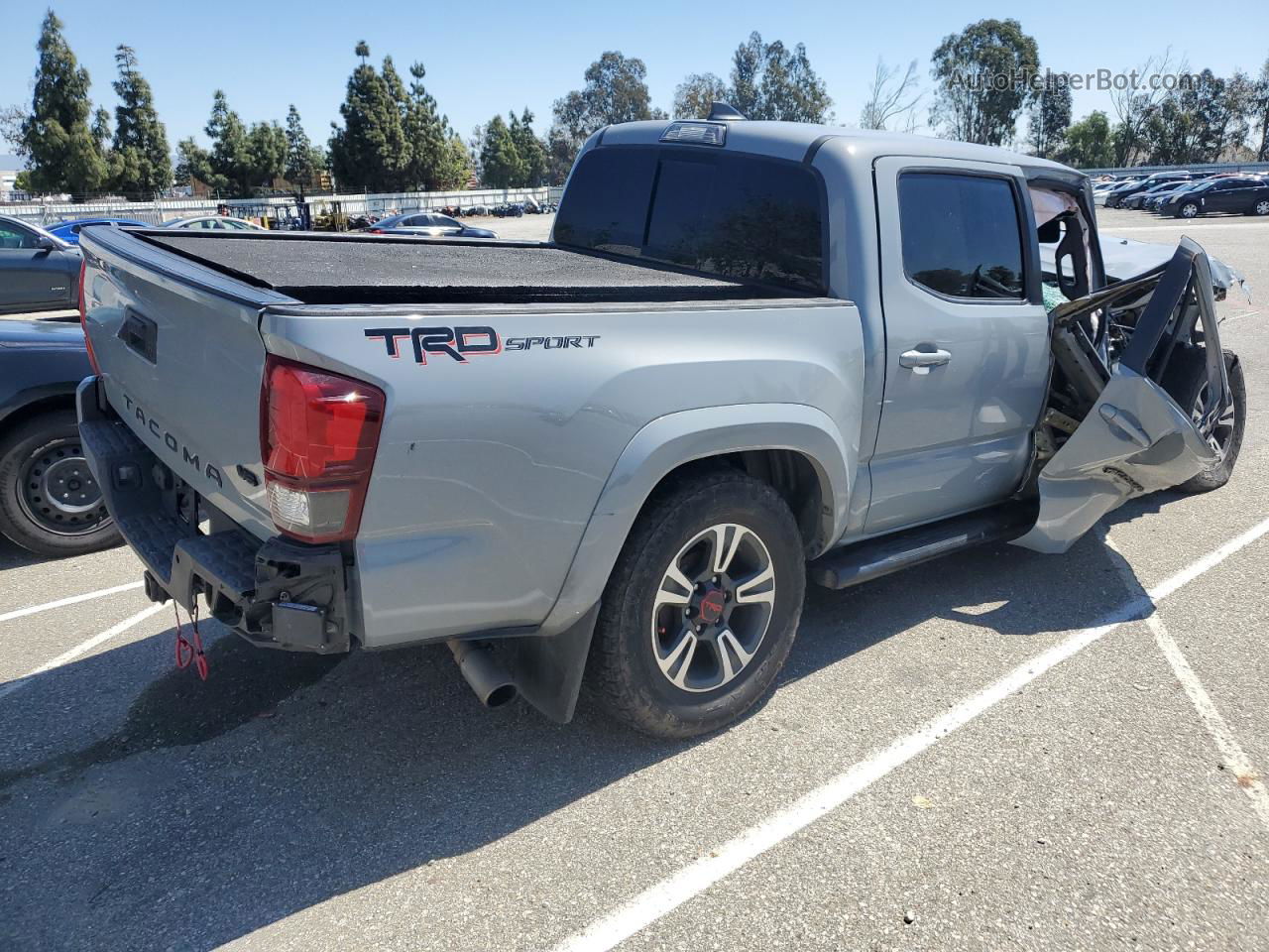 2019 Toyota Tacoma Double Cab Gray vin: 3TMAZ5CN8KM091937